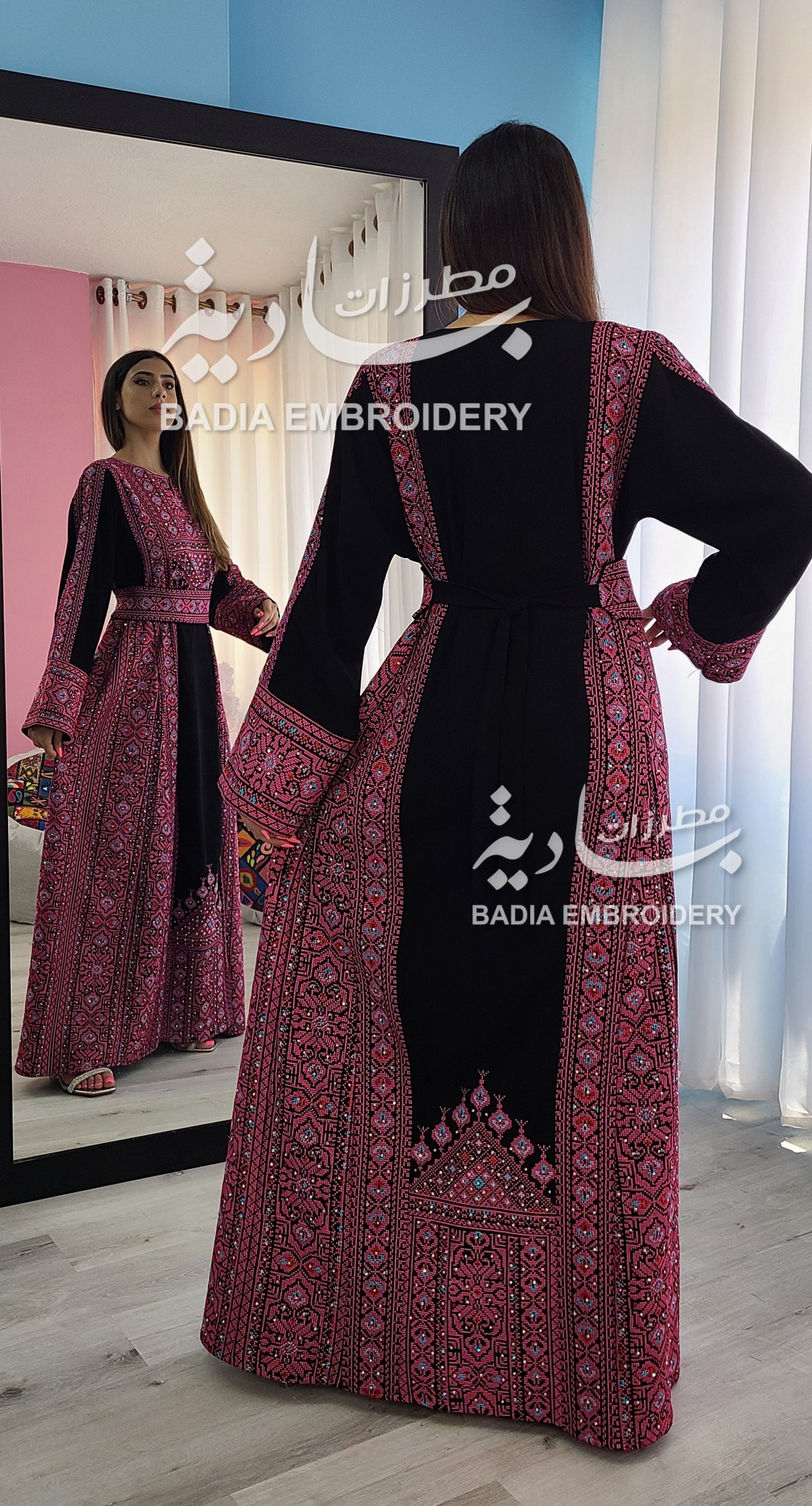 Elegant Black & Pink Thobe