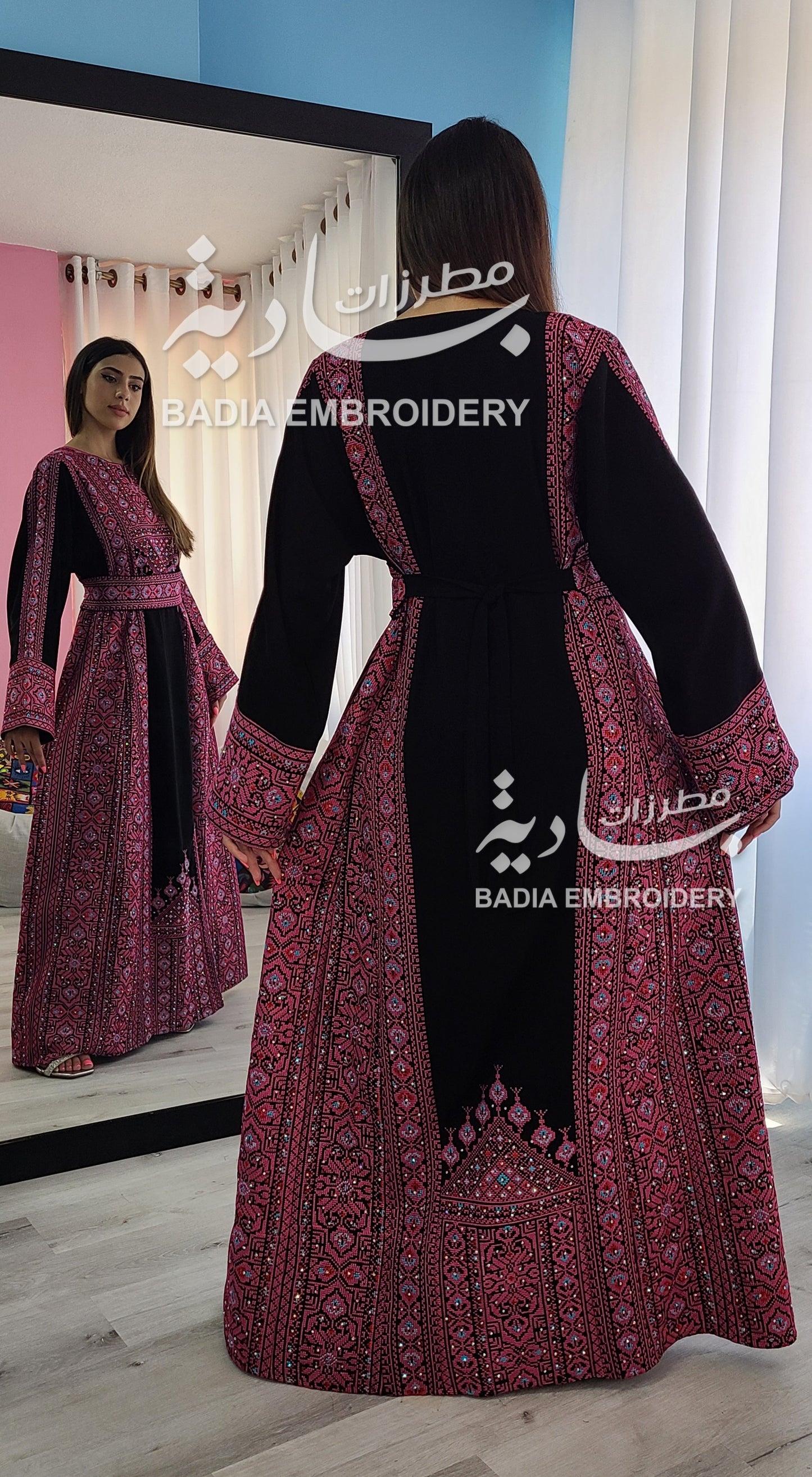 Elegant Black & Pink Thobe