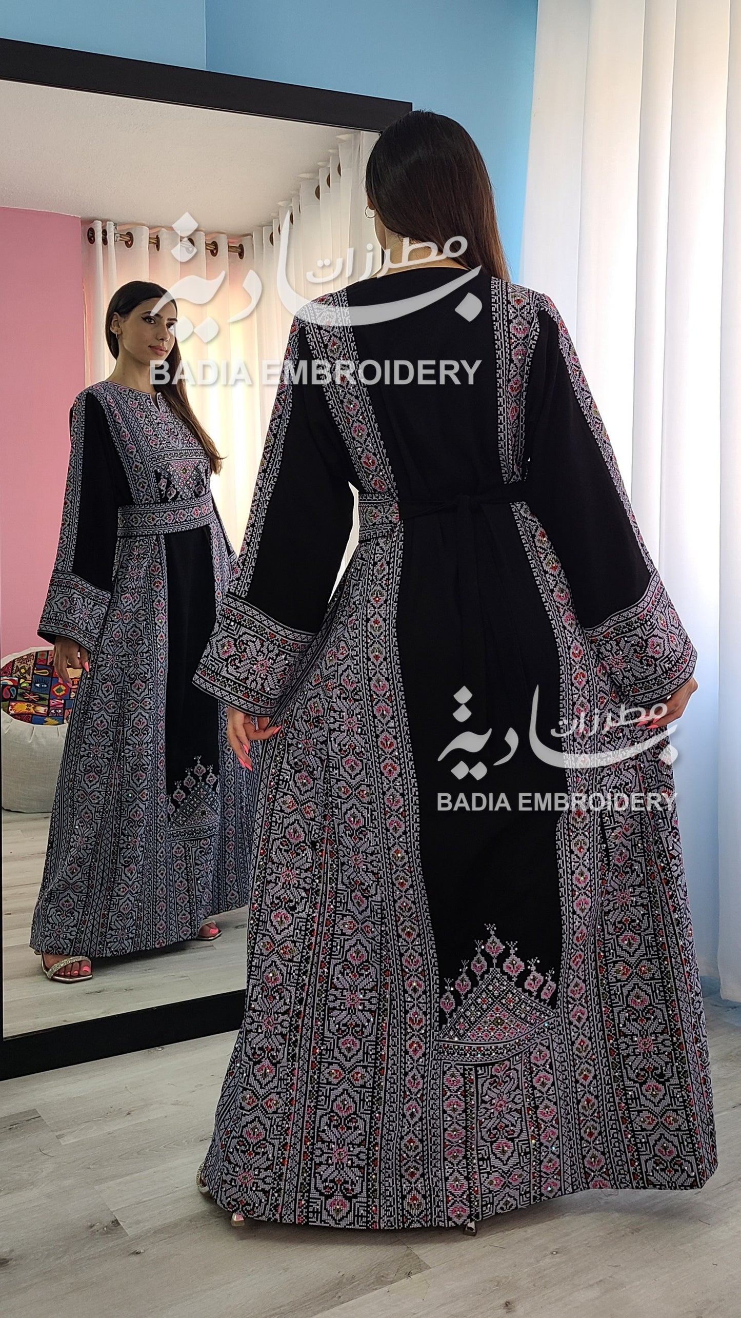 Elegant Black & Dark Blue Thobe