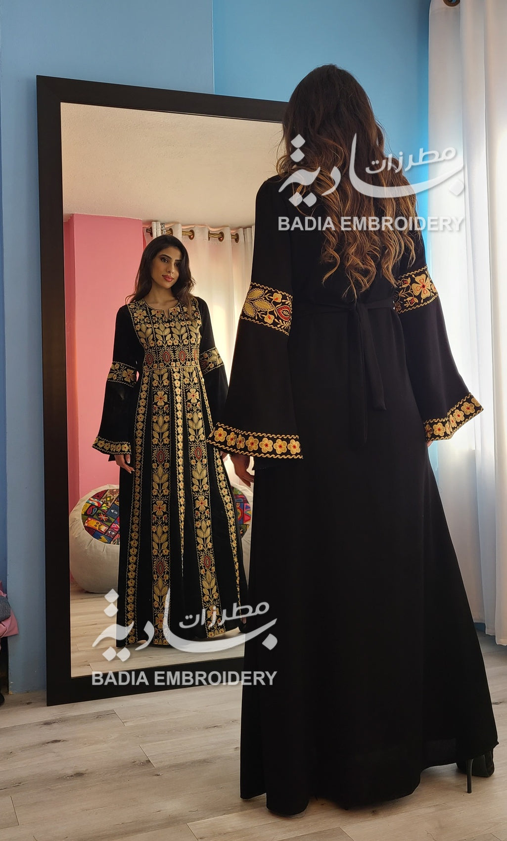 Beautiful Traditional Gold Thobe