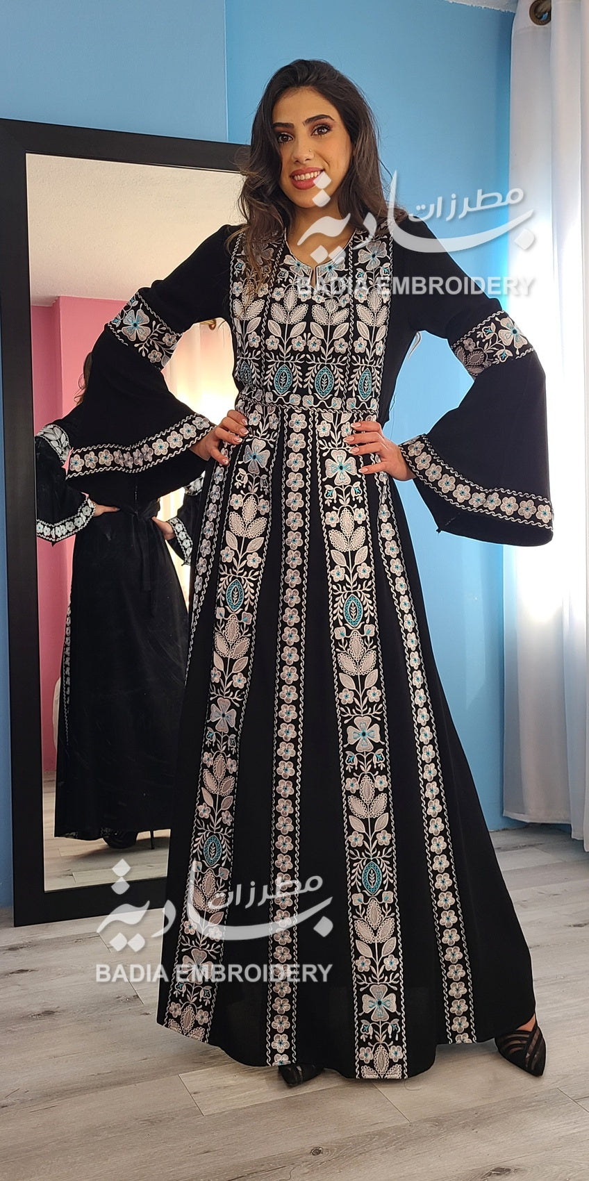 Beautiful Traditional Sliver Thobe