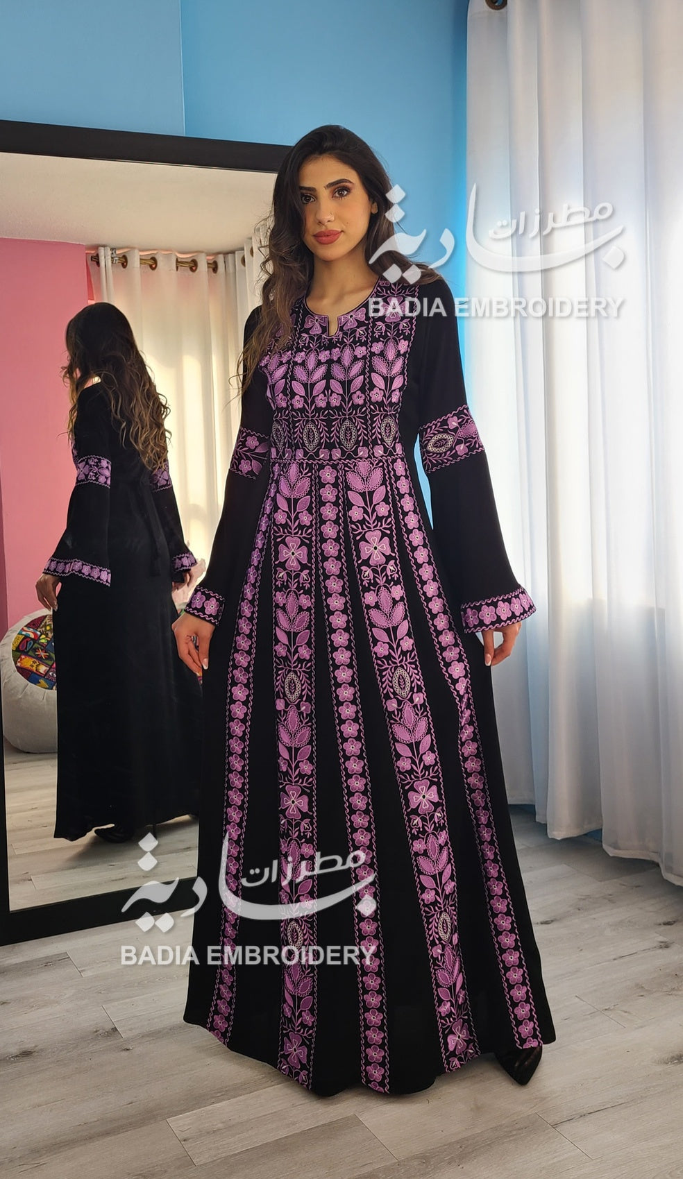 Beautiful Traditional Lavender Thobe