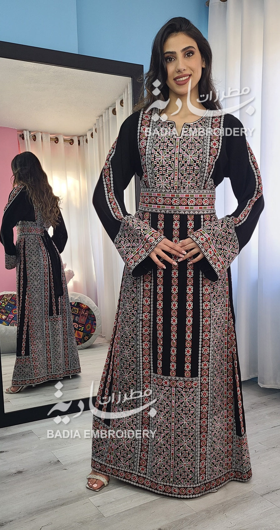 Elegant Black & Snow White Thobe