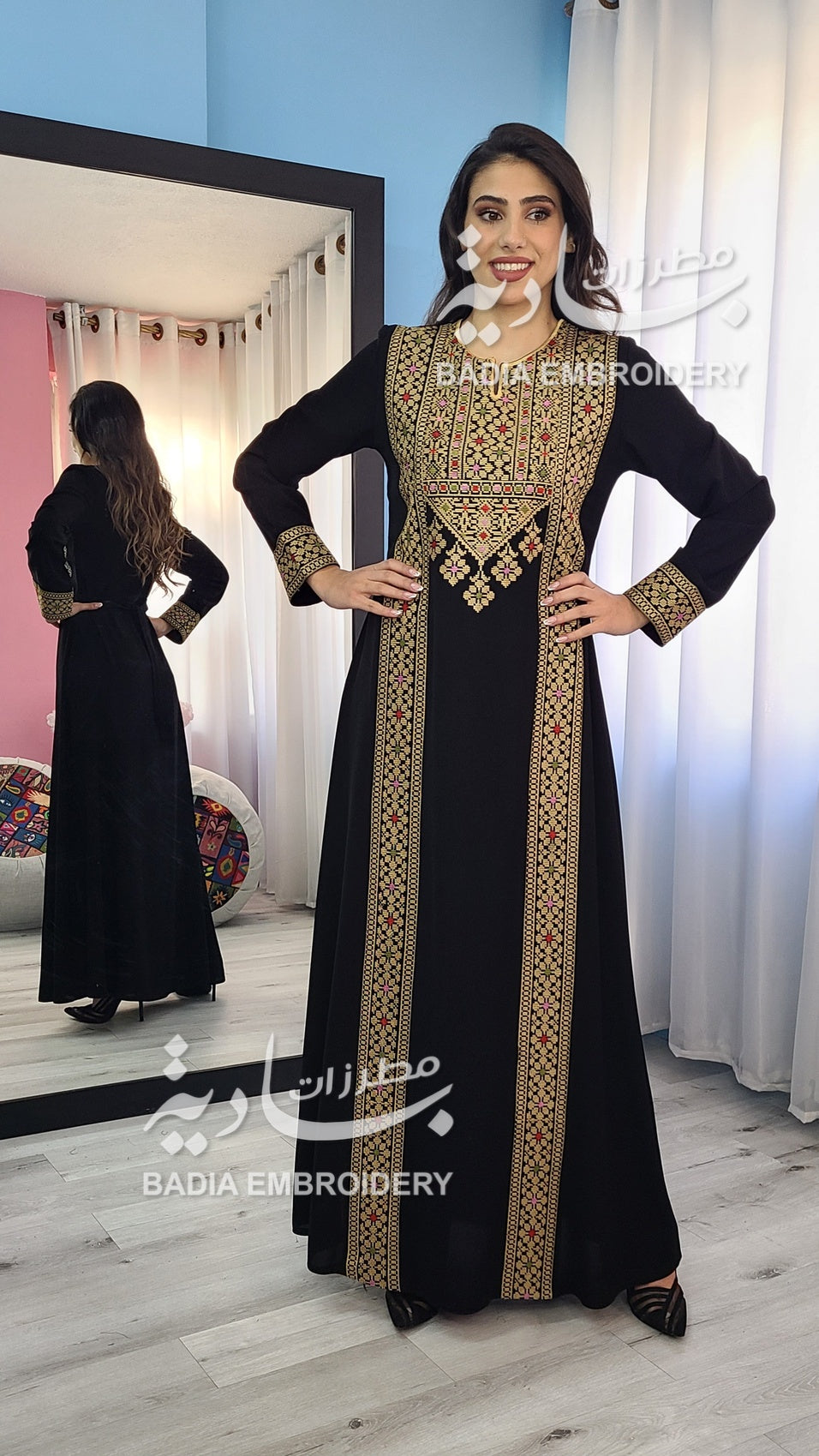 Beautiful Traditional Gold Thobe