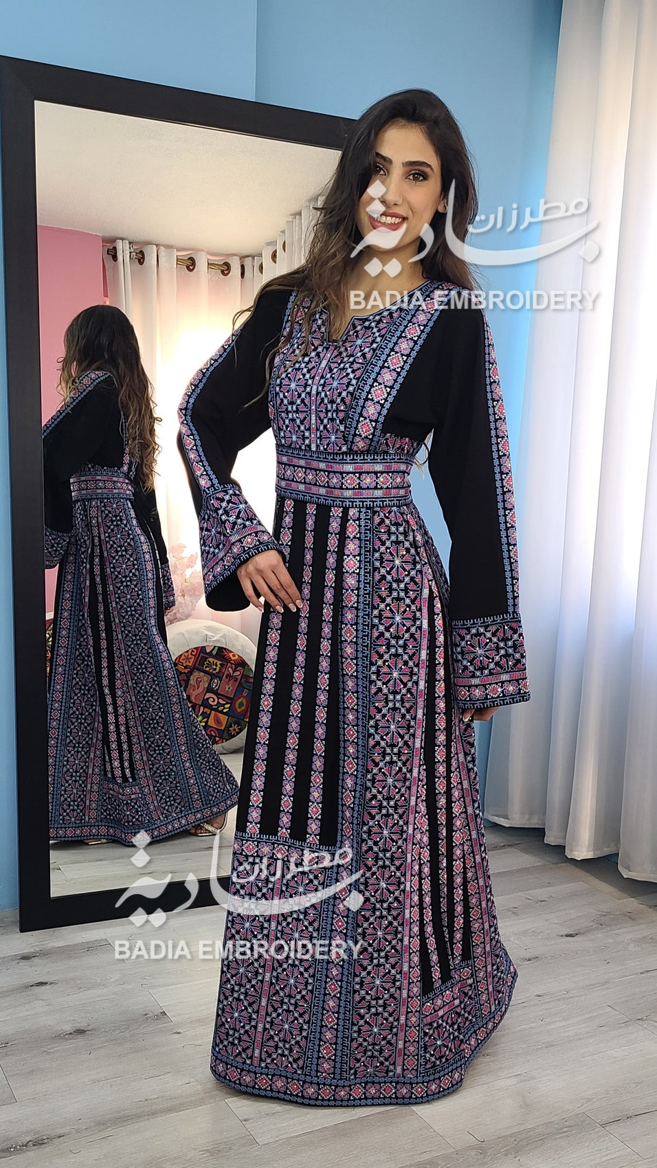 Elegant Black & Blue Thobe