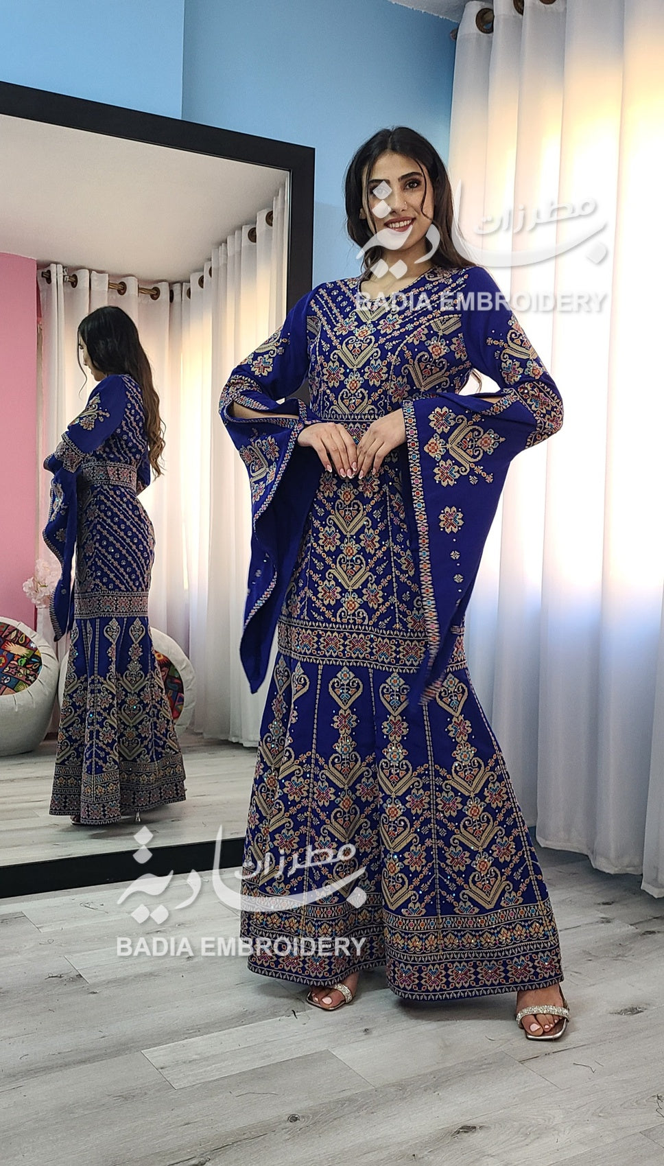 Elegant Navy Blue & Gold Mermaid Thobe