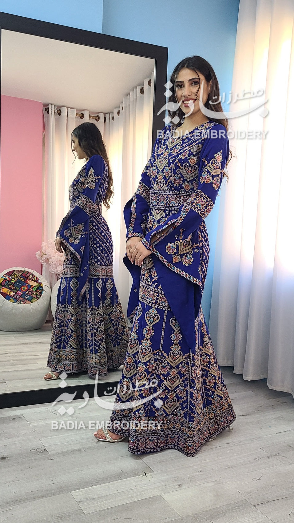Elegant Navy Blue & Gold Mermaid Thobe