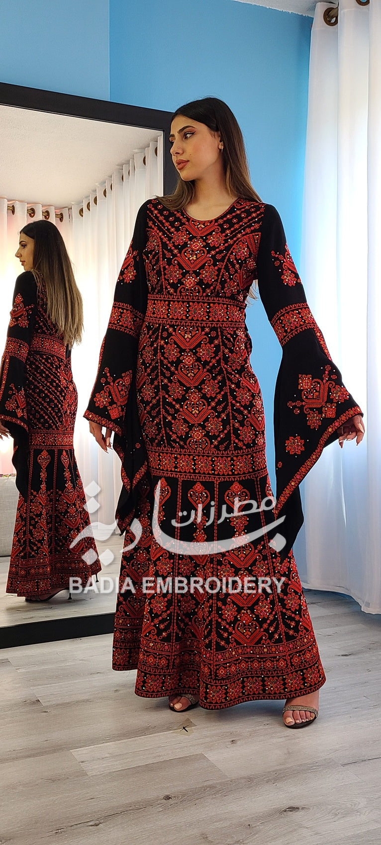 Elegant Black & Red Mermaid Thobe