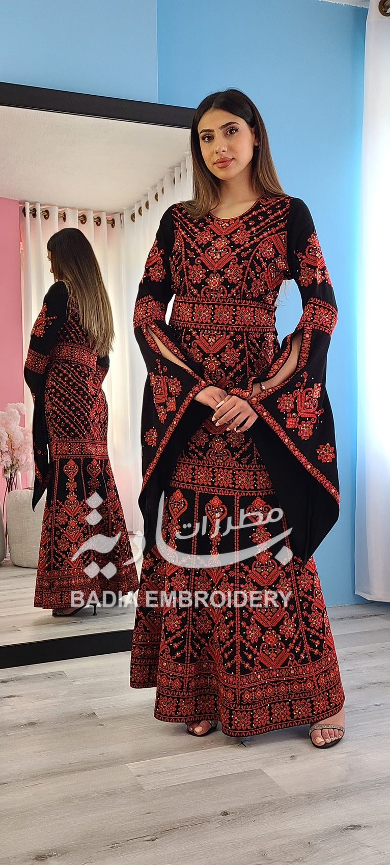 Elegant Black & Red Mermaid Thobe