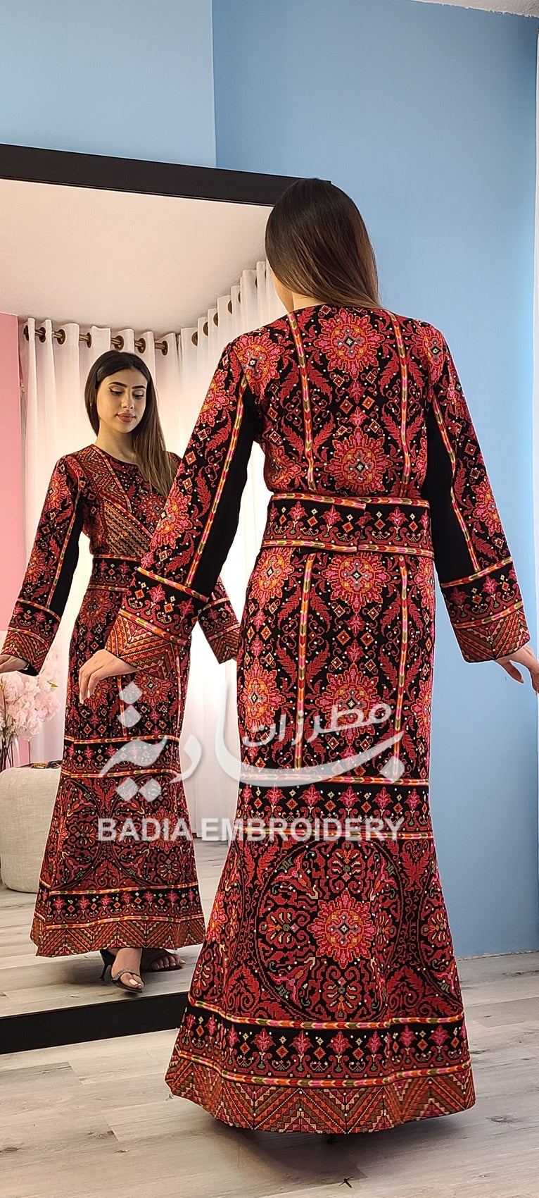Elegant Black & Red Mermaid Thobe