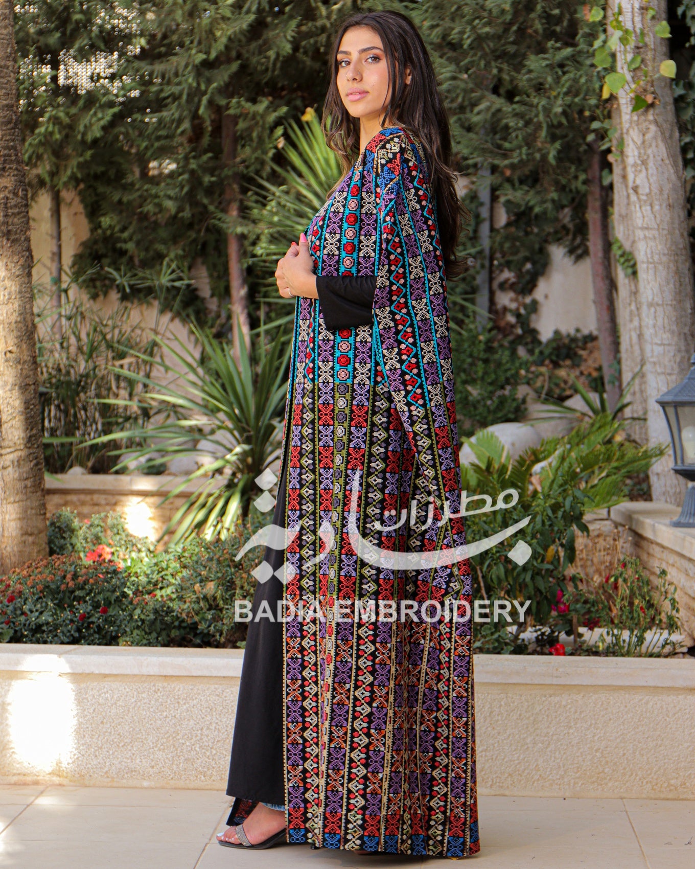 Elegant Multicolor Abaya