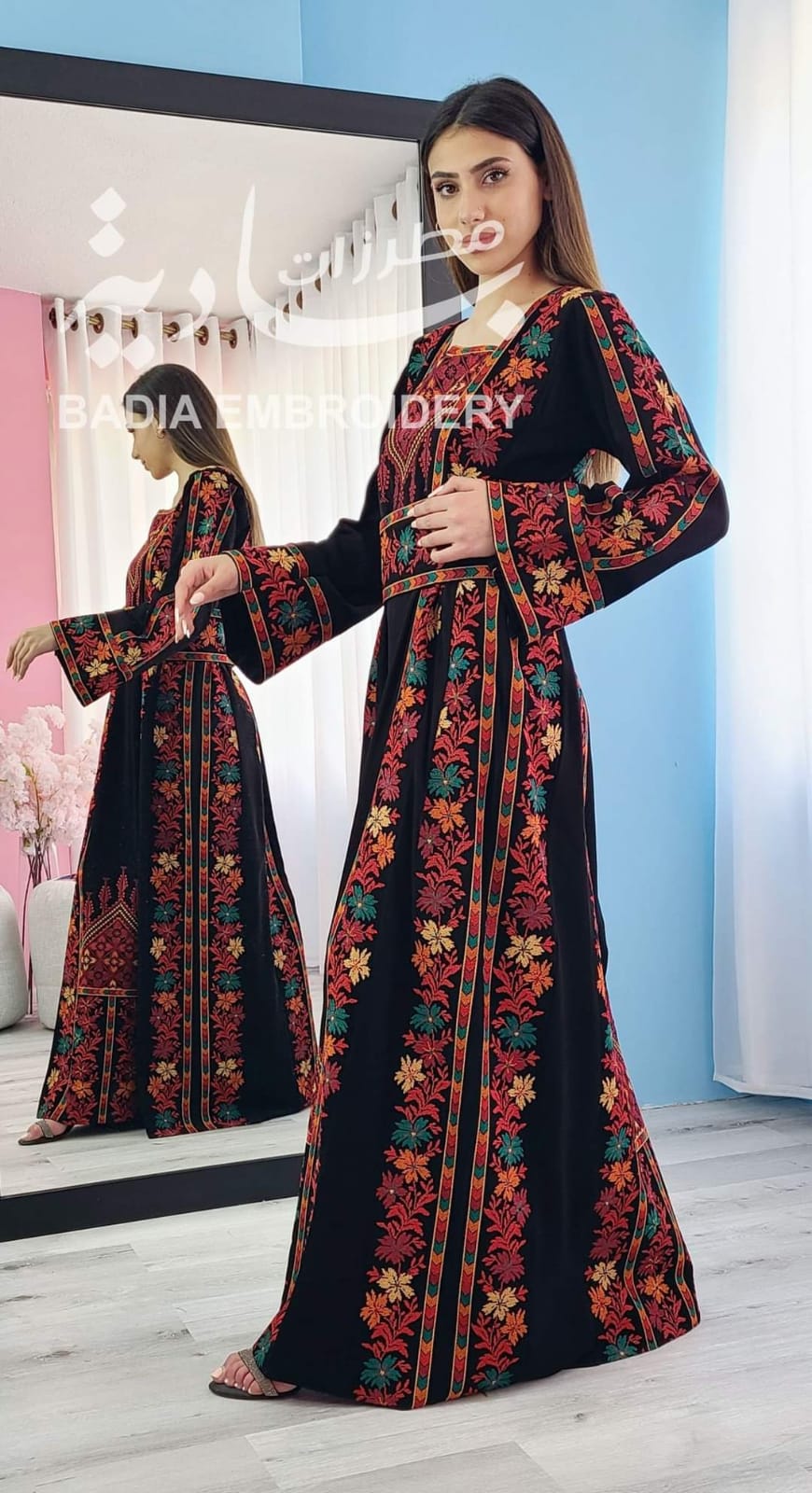 Elegant Multicolor Thobe