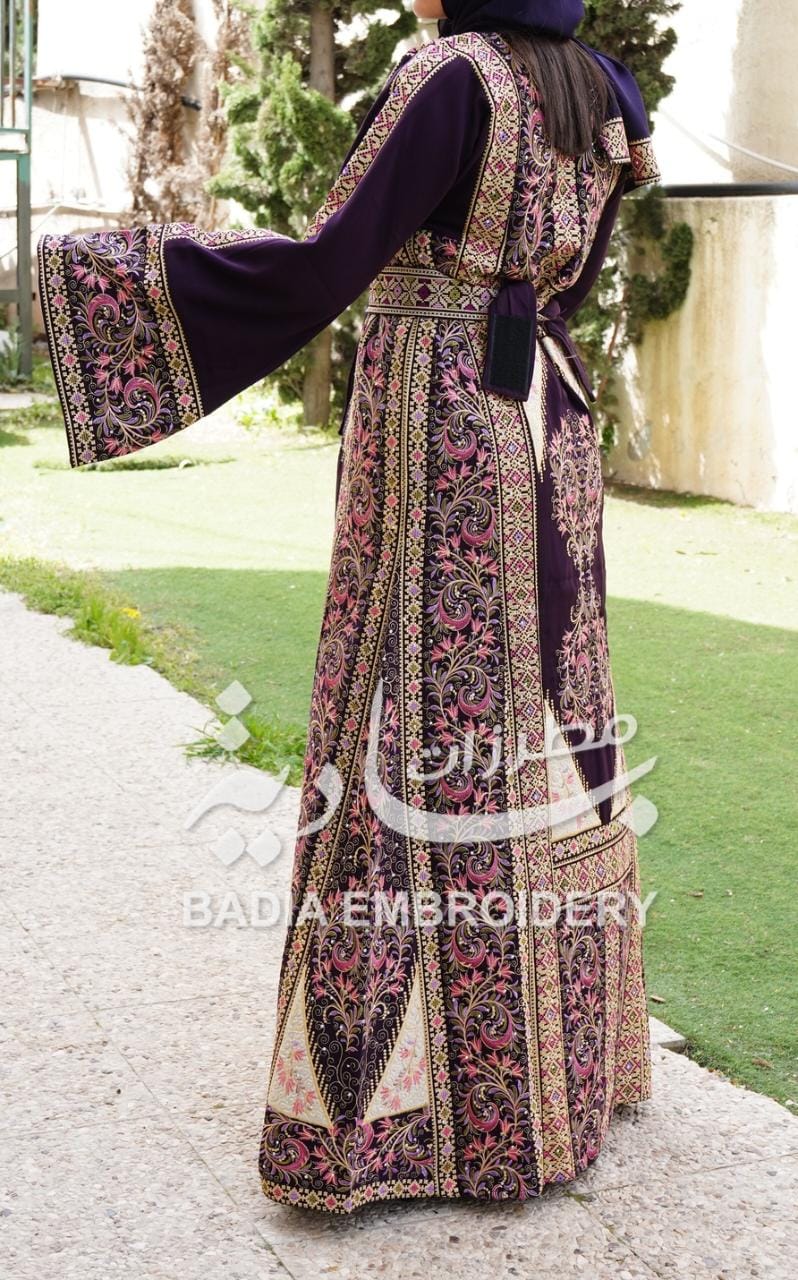 Elegant Maron & Gold Thobe