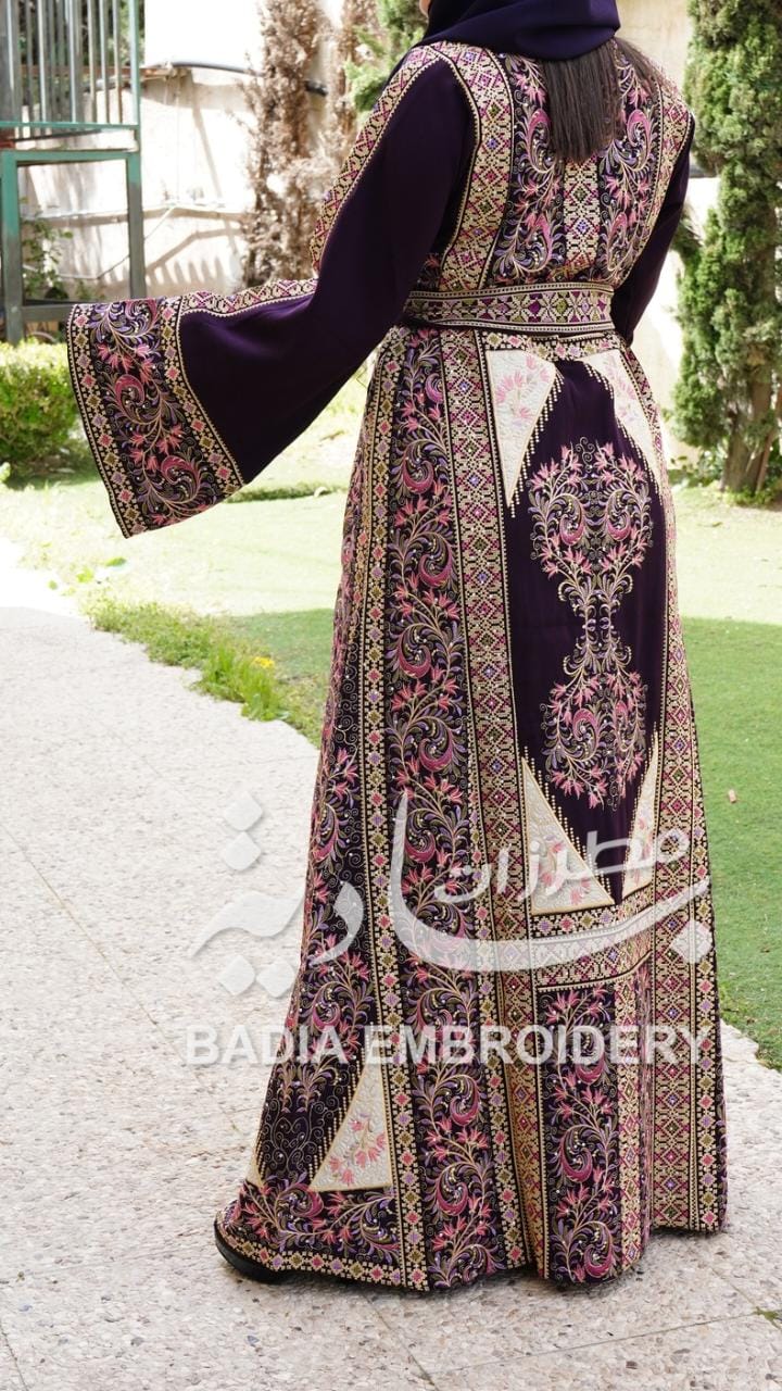Elegant Maron & Gold Thobe