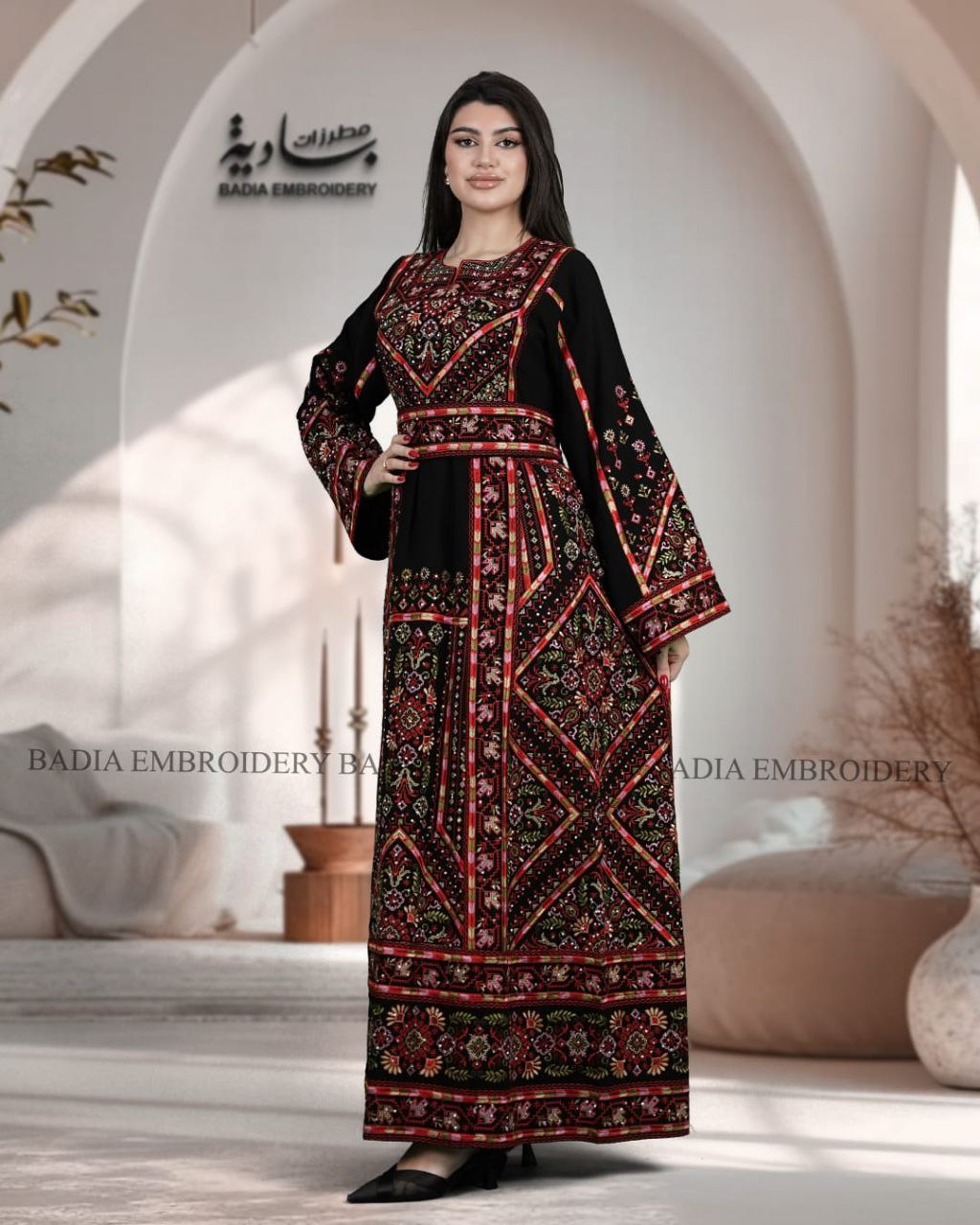 Elegant Black & Red Thobe