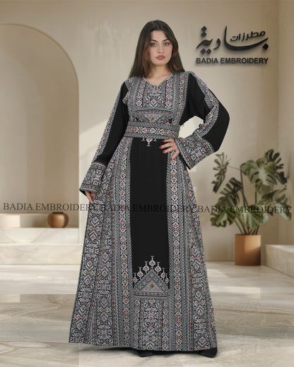 Elegant Black & White Thobe