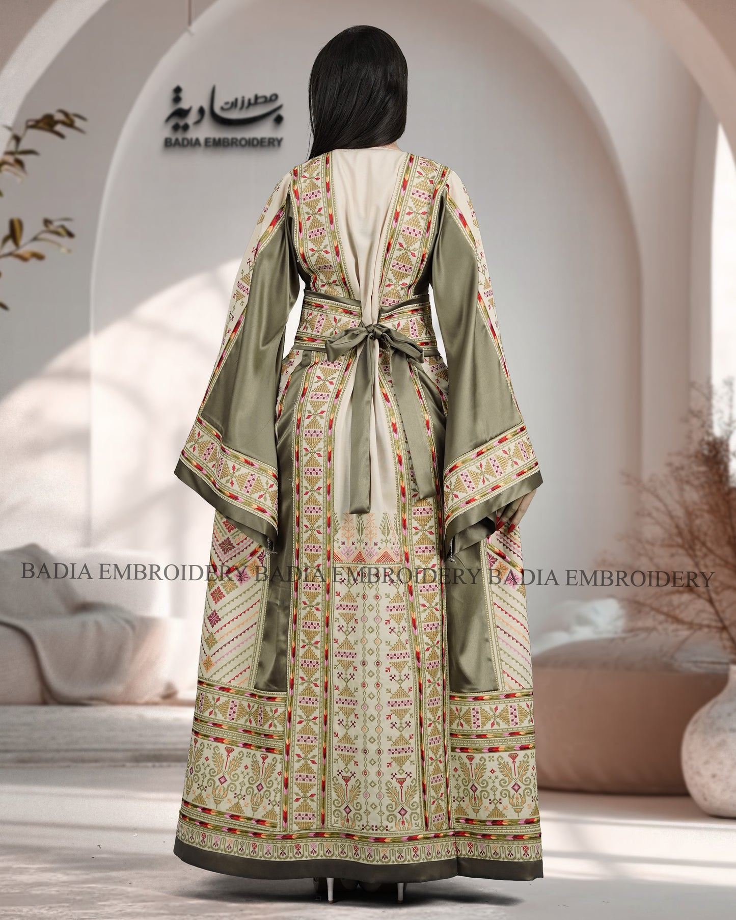 Elegant Thobe With Saya / Satin & Reversible Belt