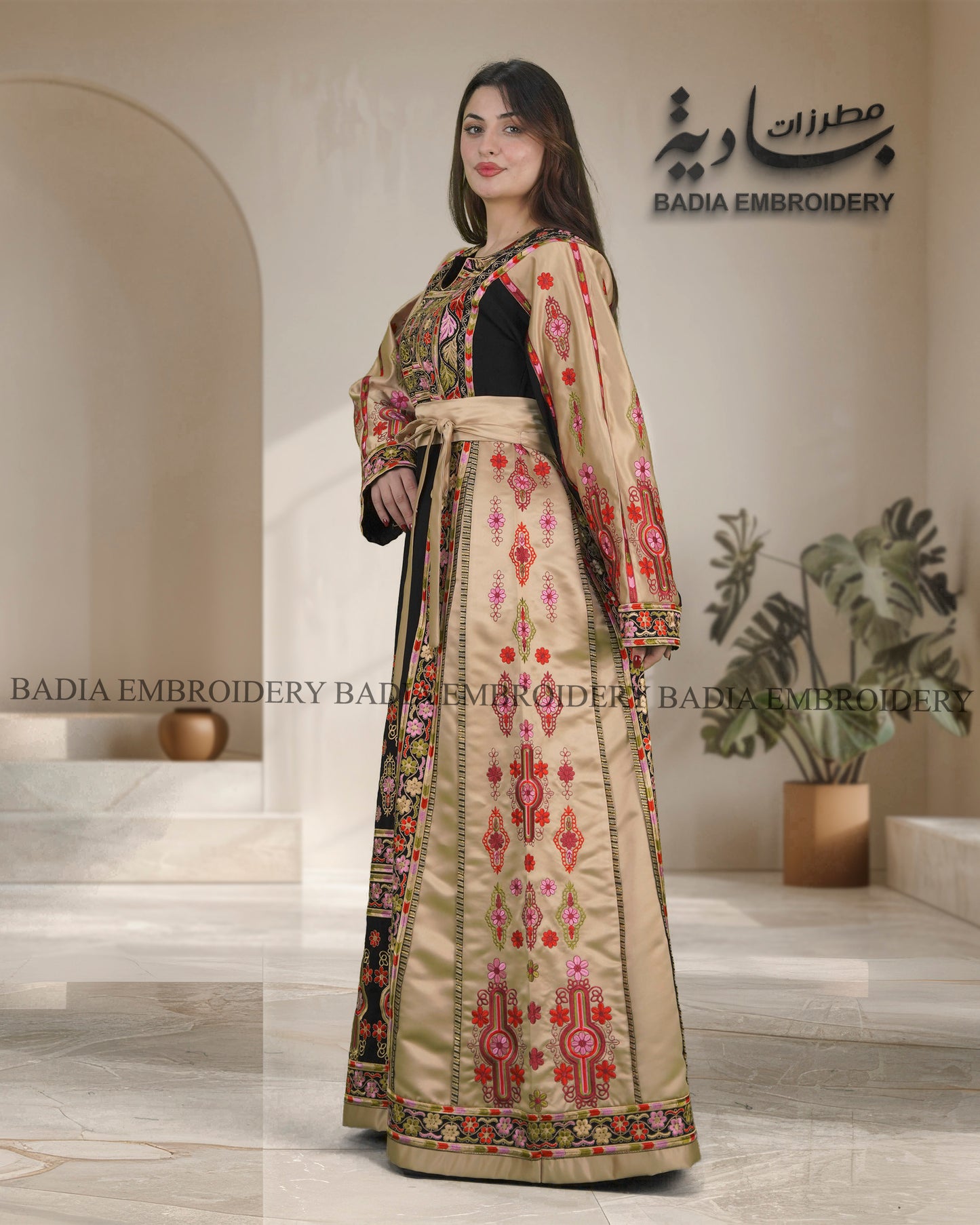 Elegant Thobe With Saya / Satin & Reversible Belt