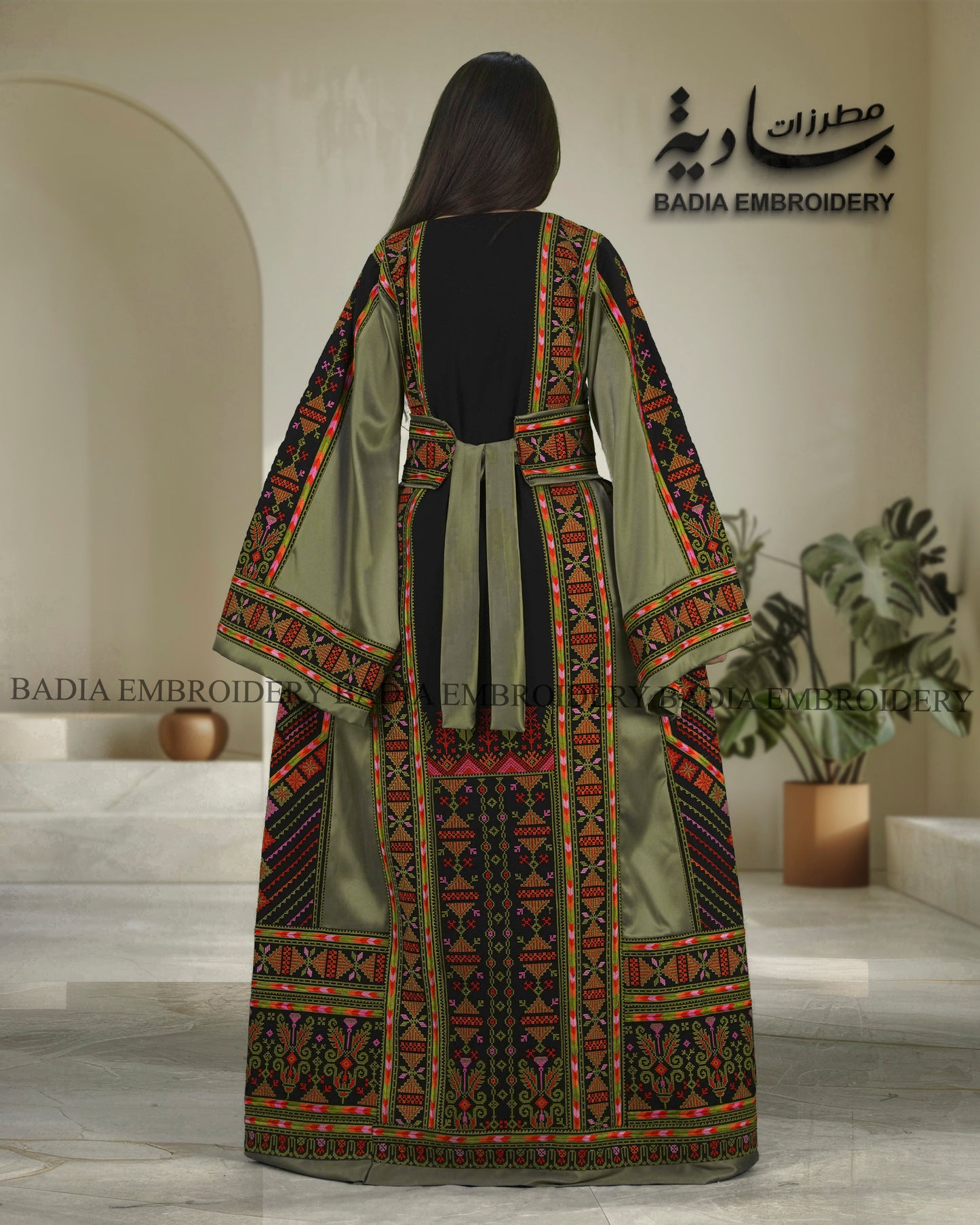 Elegant Thobe With Saya / Satin & Reversible Belt