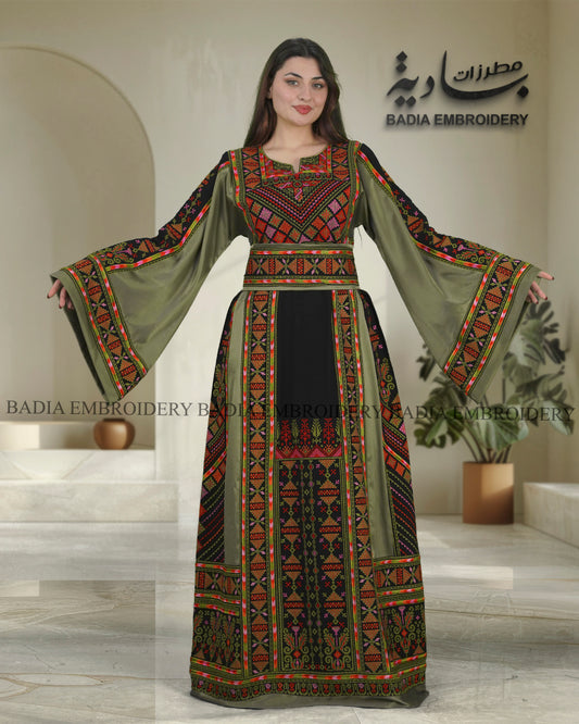Elegant Thobe With Saya / Satin & Reversible Belt