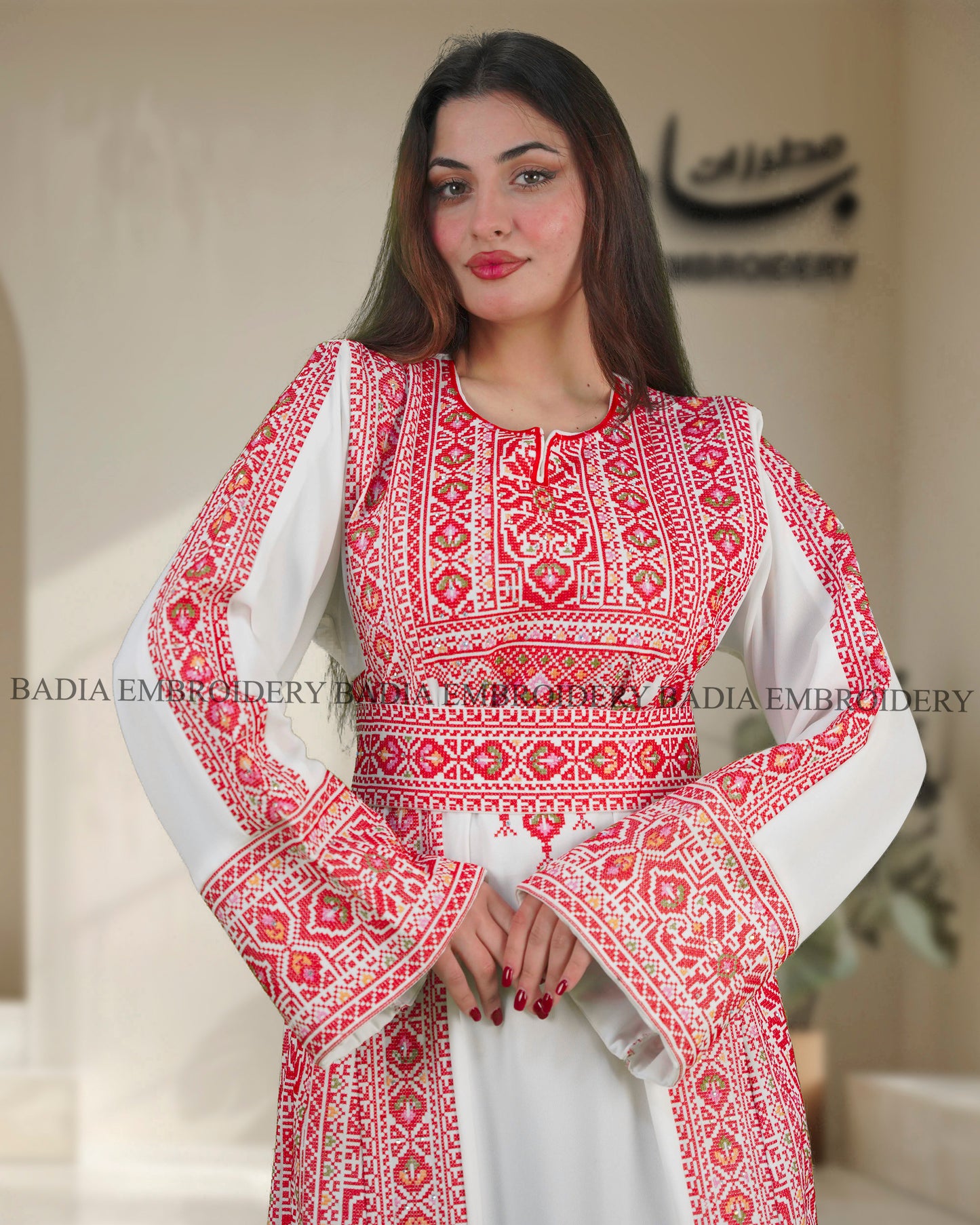 Elegant White & Red Thobe