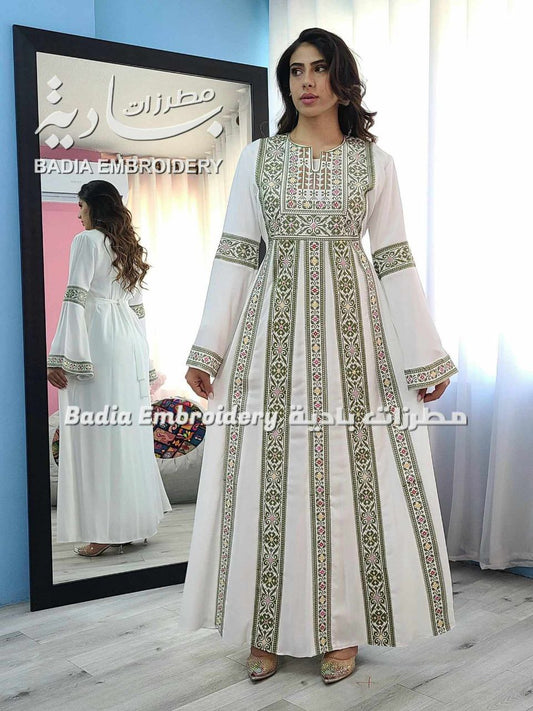 Beautiful Traditional White & Green Thobe