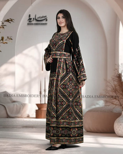 Elegant Black & Gold Thobe